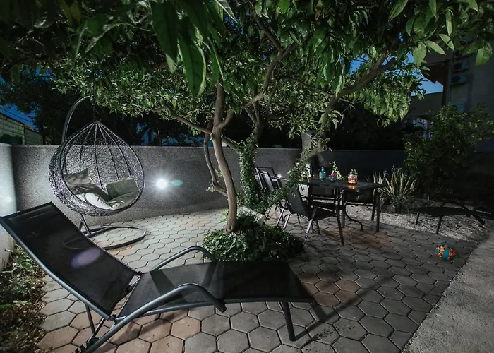 Bagattino-trogir Near Old Town * Трогир