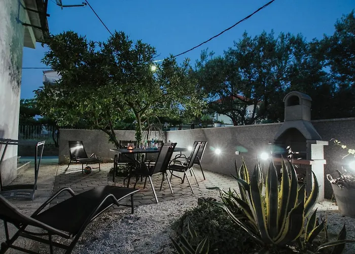 Bagattino-trogir Near Old Town Апартаменты
