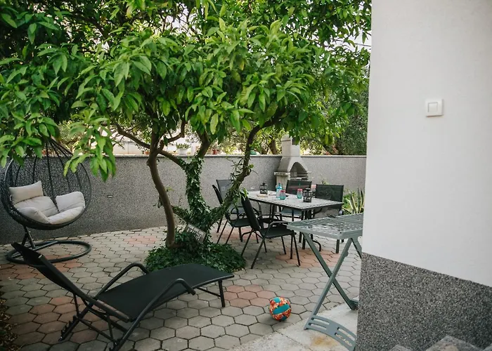 Bagattino-trogir Near Old Town Апартаменты